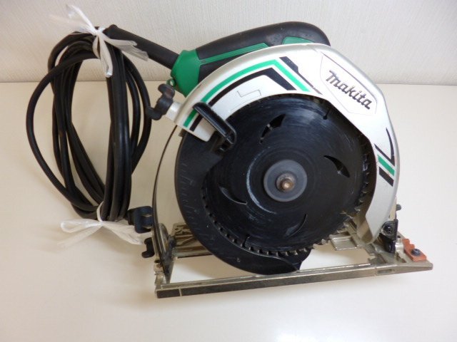 190mm電気マルノコ マキタ M585 丸のこ 切断機 電動工具 DIYモデル ★送料無料★