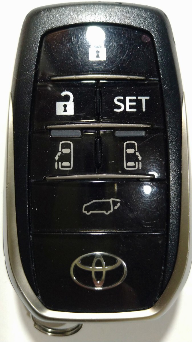 初期化済トヨタ純正スマートキー 6ボタン アルファード基盤番号231451-0120 007−AC0146 14FAE 新品電池サービス③の画像2