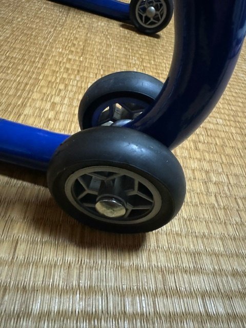 Bike-Lift　リア用メンテナンススタンド、Vフック BLU BL01002_画像4