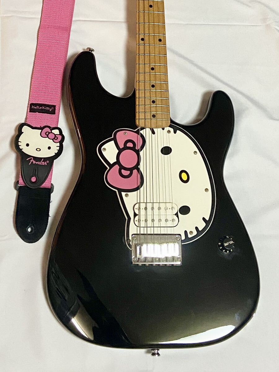 Fender Squier Hello Kitty Stratocaster ハローキティ　ストラトキャスター Fender純正ストラップ付き_画像1