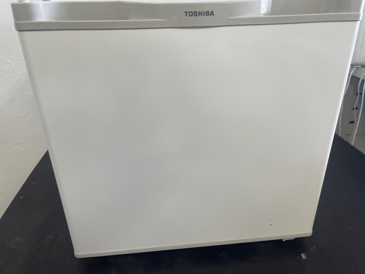 動作確認済み TOSHIBA 東芝 GRHB30GA 冷蔵庫 2018年製 右開きタイプ 1ドア 27L (2)の画像2