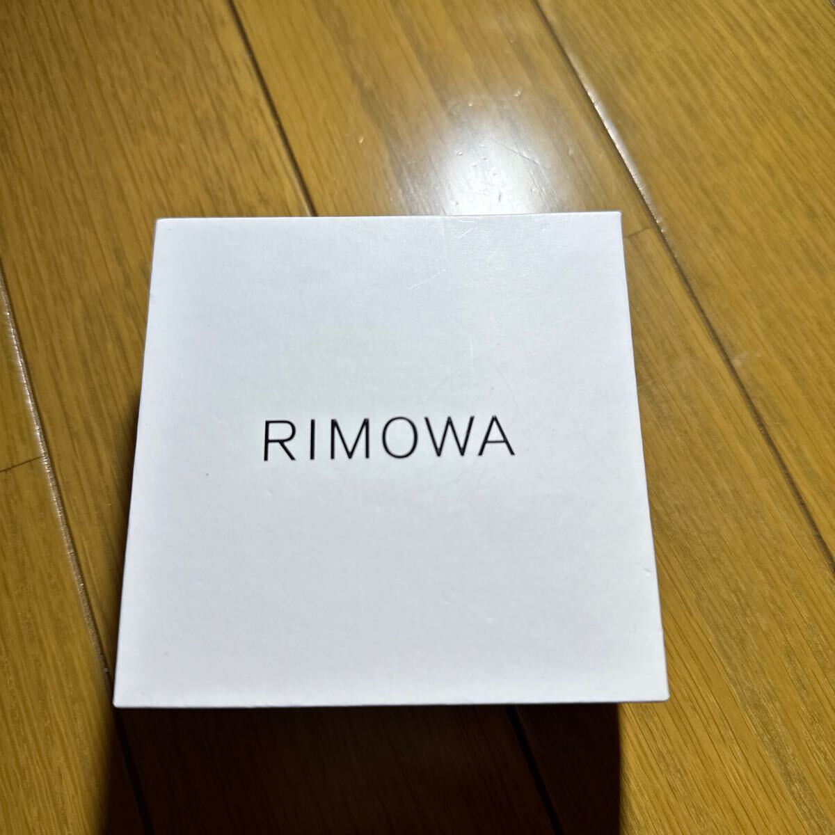 rimowa airpods proケース　マットブラック　リモワ　エアポッズプロケース　_画像2