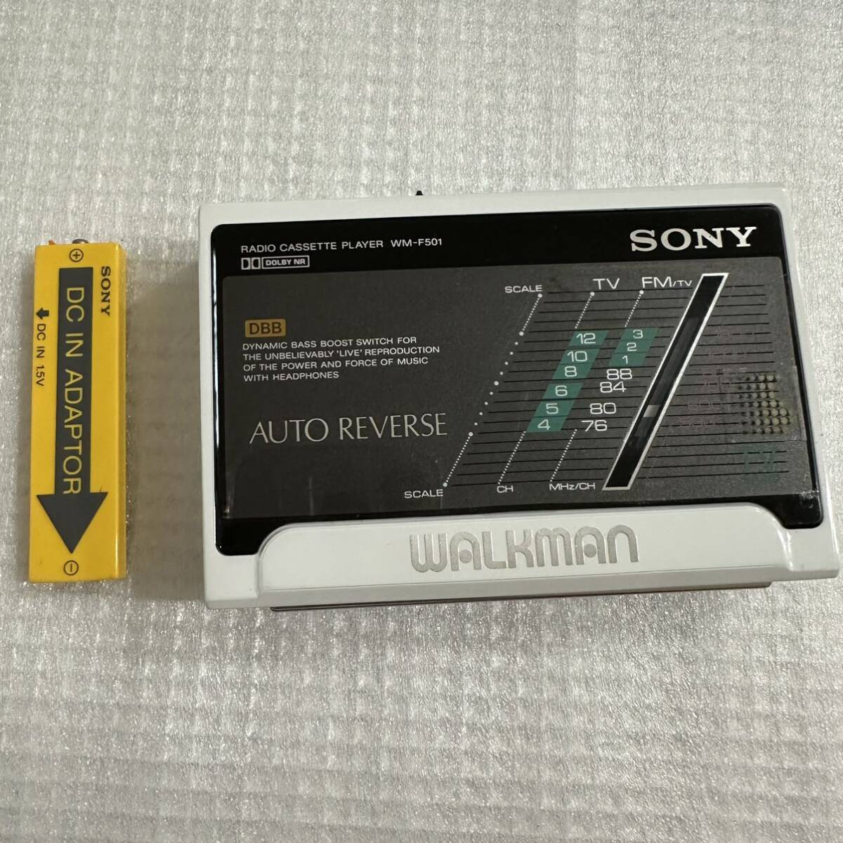 SONY WALKMAN Sony cassette Walkman WM-F501 radio cassette player playback only electrification not yet verification [ Junk ]