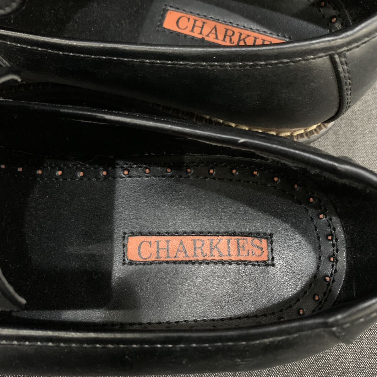 ☆CHARKIES チャーキーズメンズ革靴 ビジネスシューズ ブラック ２５.5センチ ゆの画像4
