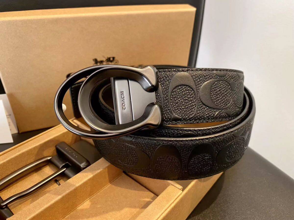 COACH コーチ　新品　リバーシブル　シグネチャー　バックル回転　フリーサイズ　紳士 ビジネス ベルト _画像3