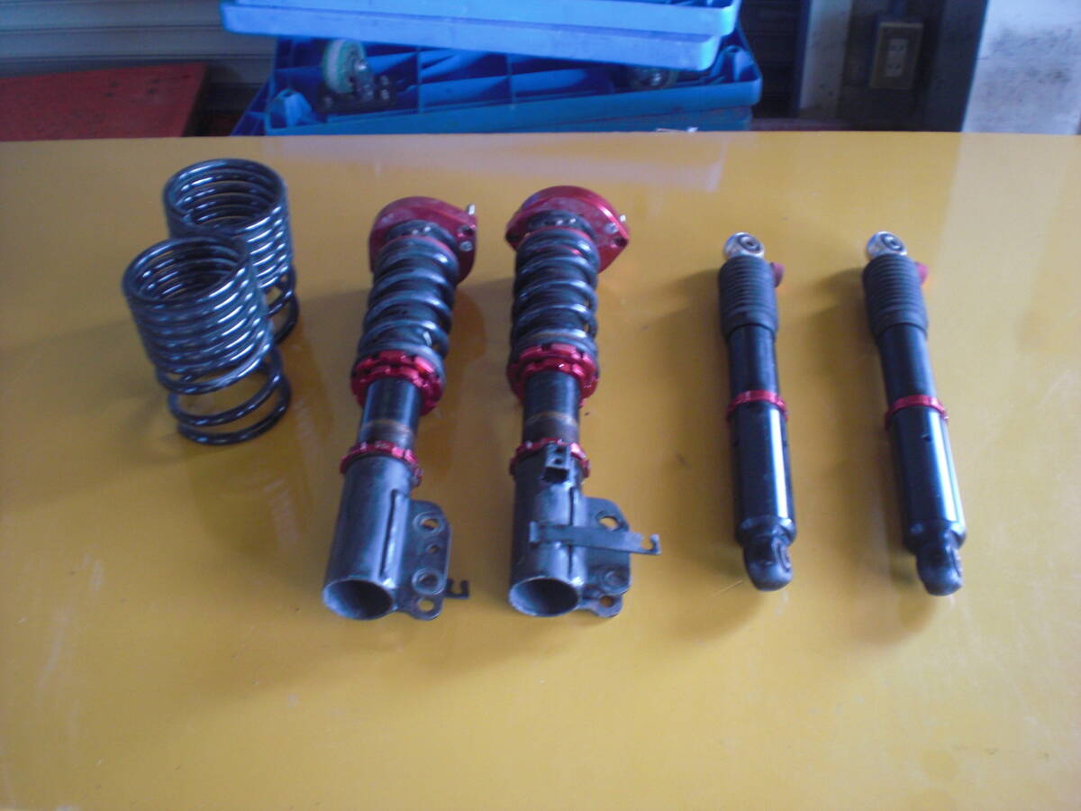 L235S Esse LEON low . shock absorber one stand amount set shock worn coming out etc. is not 