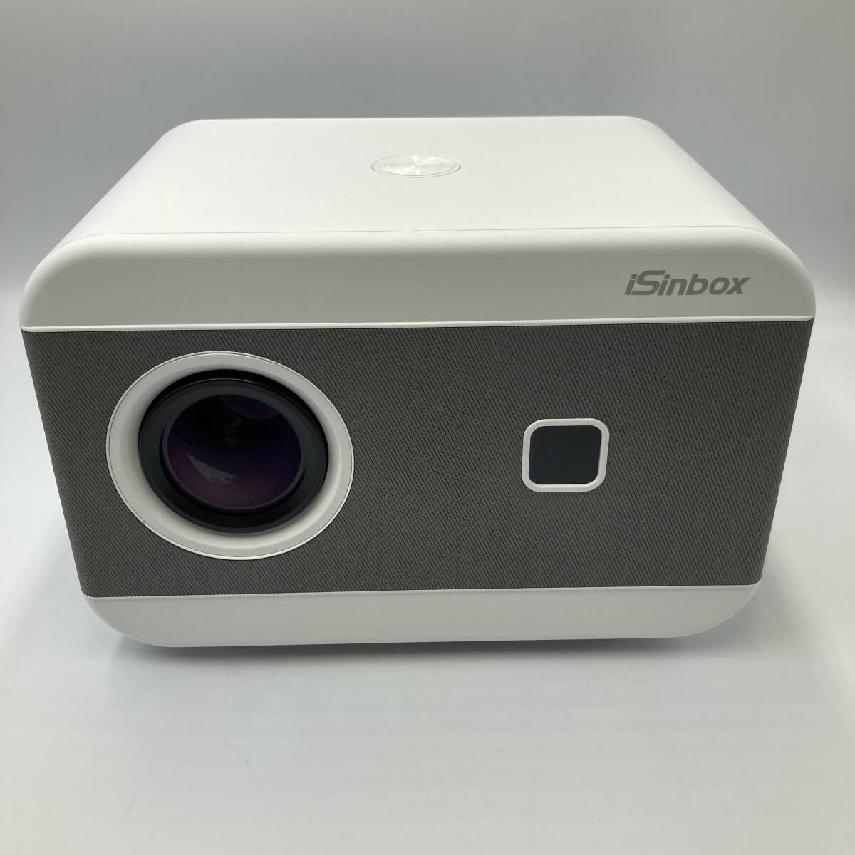 [ with translation ]iSinbox projector 20000 lumen high luminance electric Focus & pcs shape correction super high speed WIFI6 Bluetooth5.2 1080P full HD/Y20694-W1