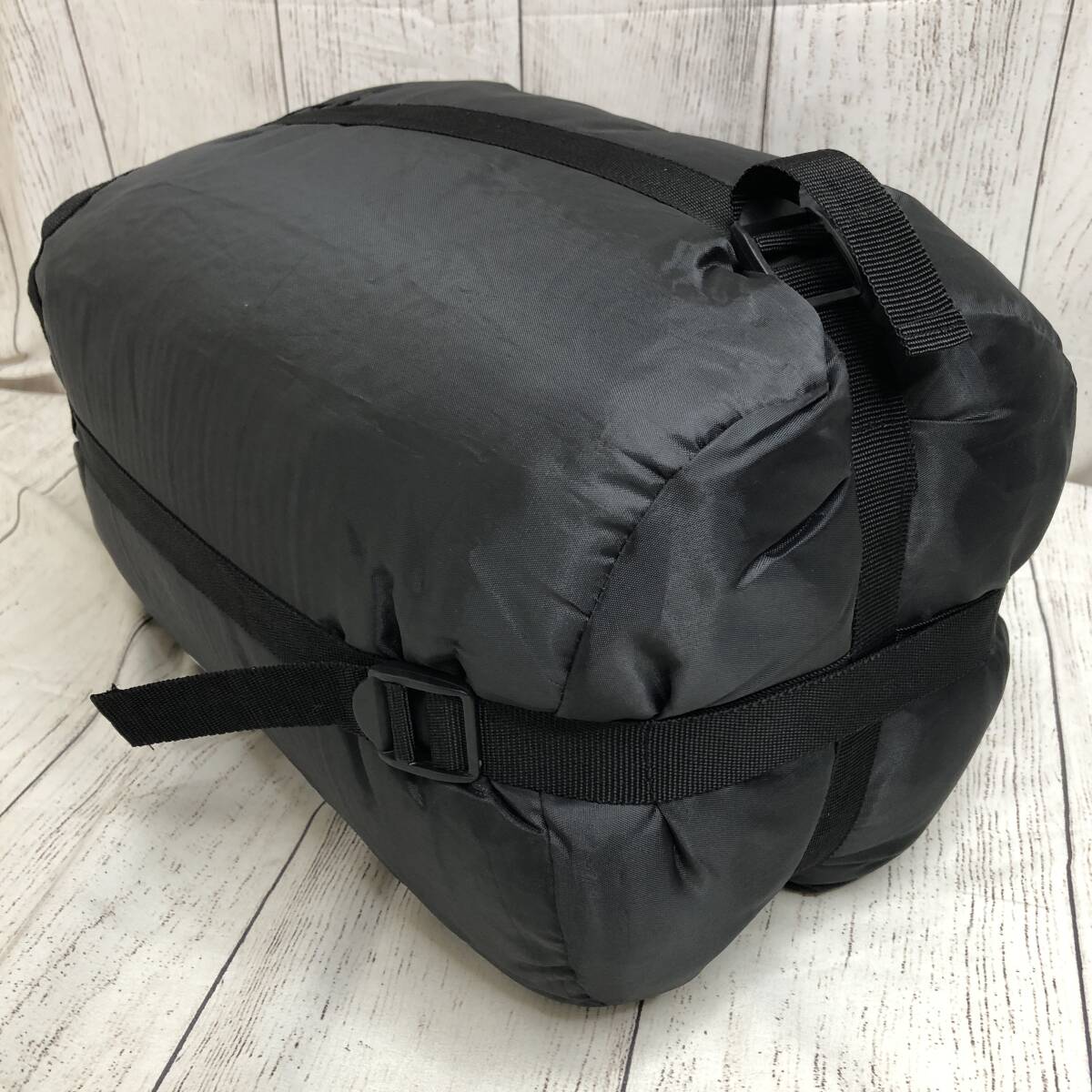 [ new goods unopened ]Hilander( Highlander ) 2in1...3 season sleeping bag (5*C&15*C correspondence ) 3 season sleeping bag UK-7 /Y20904-K3