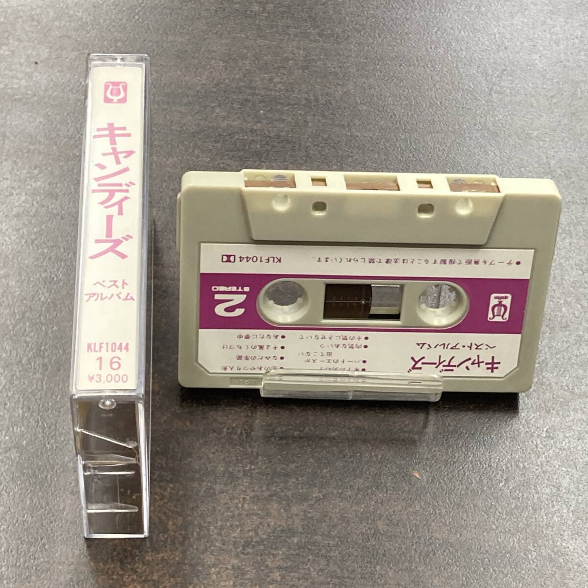 1041M キャンディーズ ベストアルバム カセットテープ / CANDIES Idol Cassette Tape_画像3