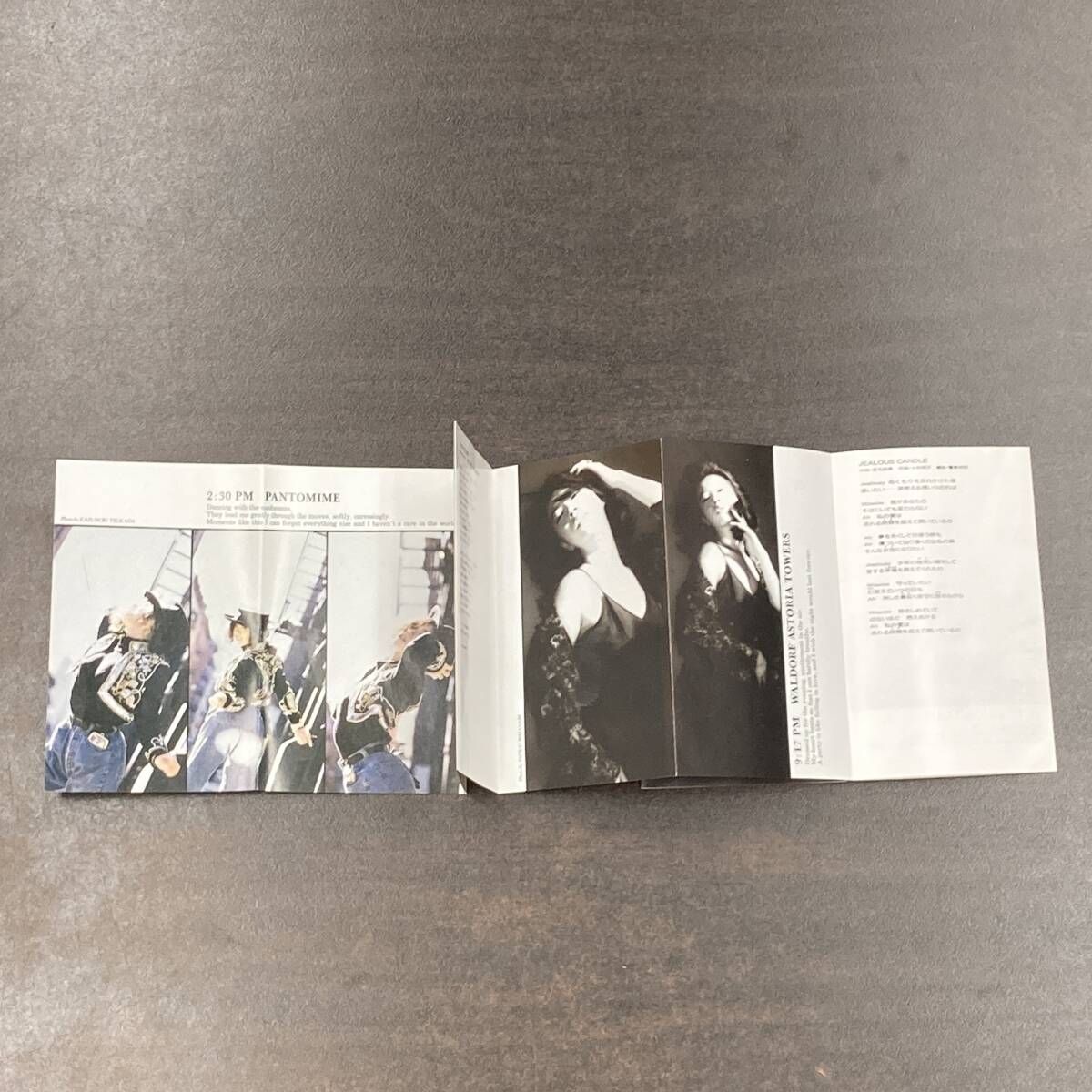 1136M 中森明菜 CRIMSON カセットテープ / Akina Nakamori Idol Cassette Tapeの画像5