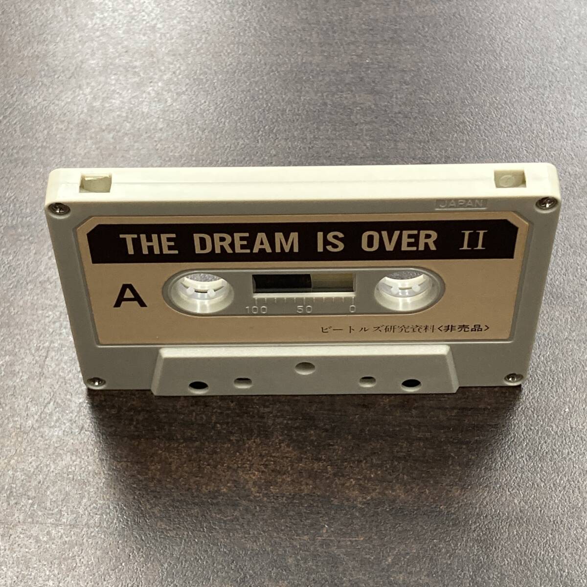 1227Mw ザ・ビートルズ 研究資料 THE DREAM IS OVER 2 カセットテープ / THE BEATLES Research materials Cassette Tapeの画像2