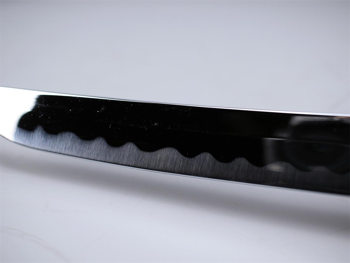 【美】WA165 日本刀 高級模造刀 短刀 拵全長42㎝ 刃渡23.5㎝ 柄14㎝ 抜刀重370g／同類品 未使用保管品！ｈ_画像8