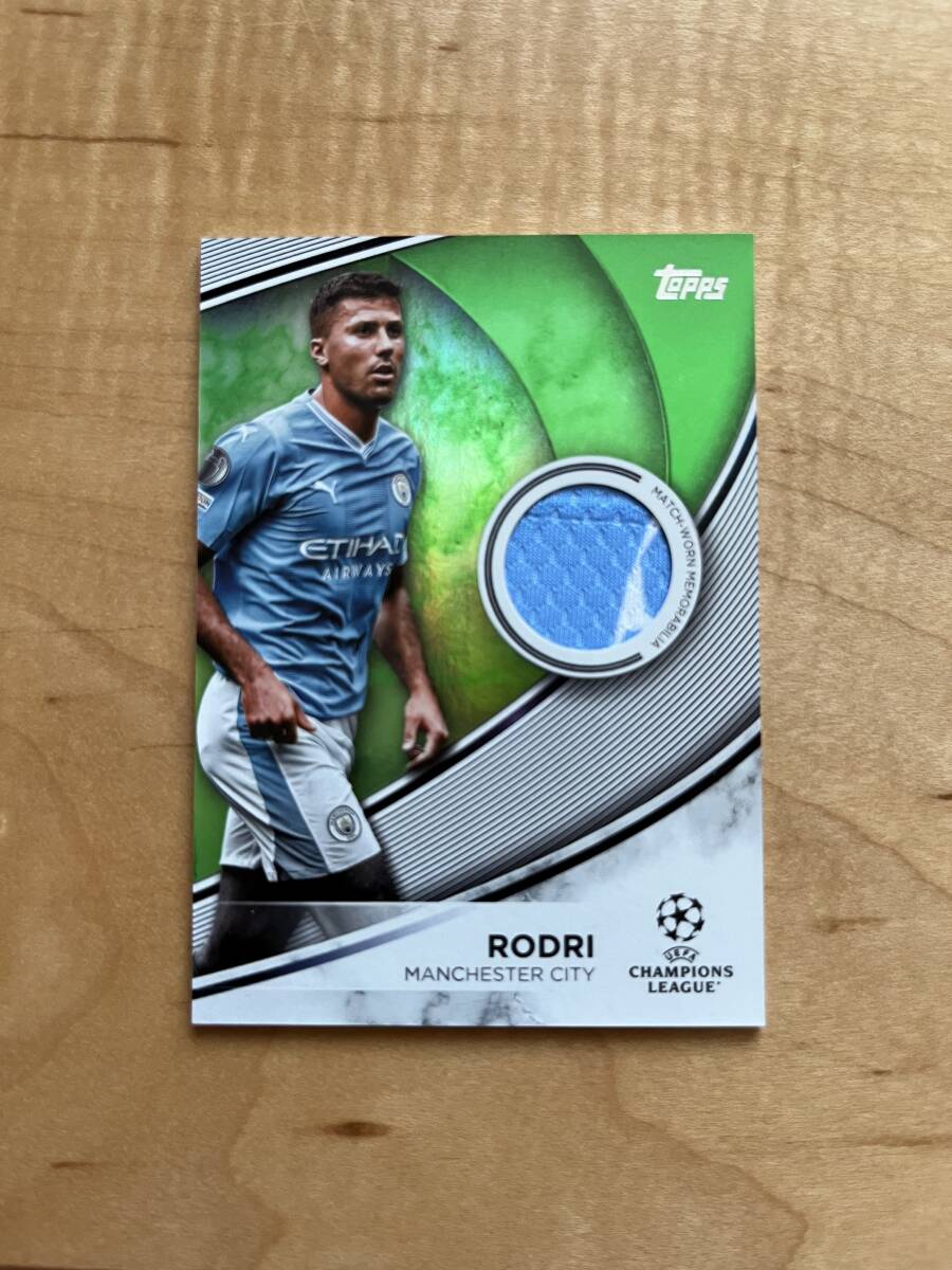 ロドリ マンチェスター・シティ Relic ジャージ 199シリ 2023-24 Topps UEFA Club Competitions Ultimate Stage Chromeの画像1