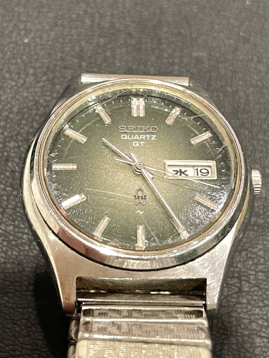 1365 SEIKO セイコー 0823-7000-G QUARTZ QT グリーン文字盤 メンズ クォーツ 腕時計 動作未確認の画像2