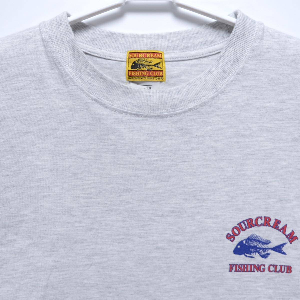 【送料無料】Sourcream Fishing Club(サワークリームフィッシングクラブ)/FISHカレッジTEE/Tシャツ/WWZ2011506A0007/ライトグレー/Fサイズ_画像3