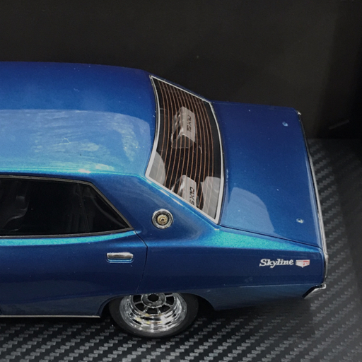 イグニッションモデル No.0970 1/18 Nissan Skyline 2000 GT-X (GC110) Blue モデルカー ホビー 保存箱付きの画像3