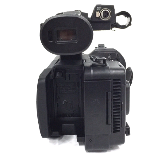 1円 Panasonic AG-UX180 4K デジタルビデオカメラ 業務用ビデオカメラ 付属品ありの画像5