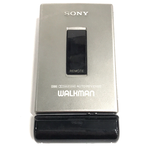 SONY ソニー WM-607 WALKMAN ポータブルカセットプレーヤー オーディオ機器 通電確認済の画像2