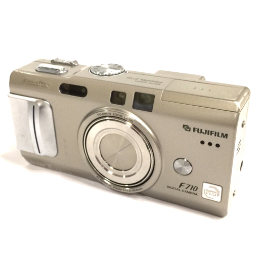 FUJIFILM FinePix F710 コンパクトデジタルカメラ 通電確認済みの画像1