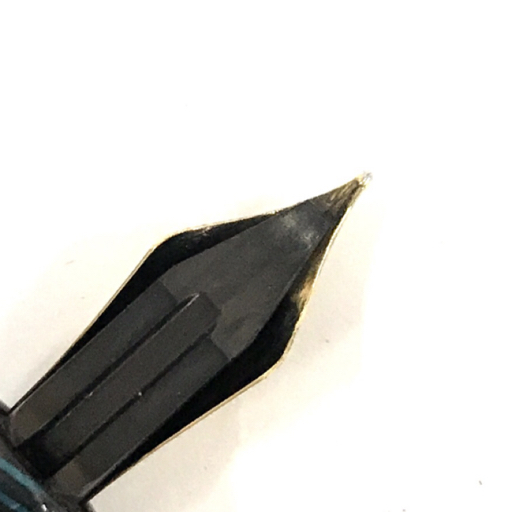 ビスコンティ マンハッタン 万年筆 ペン先 18K / 750 インク吸入式 文房具 事務用品 ブランド小物 VISCONTIの画像5