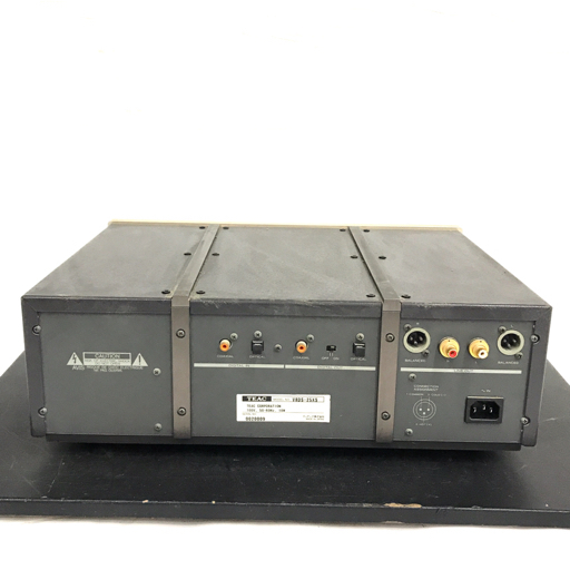 TEAC VRDS-25XS コンパクトディスクプレーヤー CDデッキ オーディオ機器の画像9