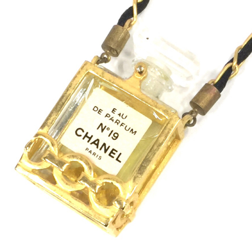 シャネル CHANEL チェーンネックレス No.19 オードパルファム EDP 香水 ミニボトル ペンダント レディースの画像3