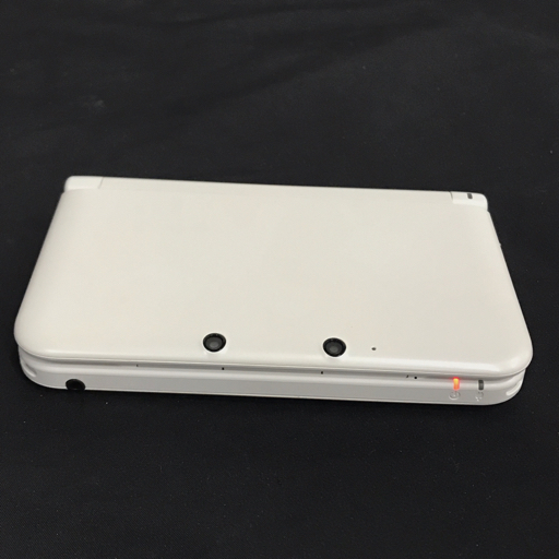任天堂 SPR-S-WAAA Nintendo 3DSLL ホワイト ゲーム機 通電動作確認済の画像2