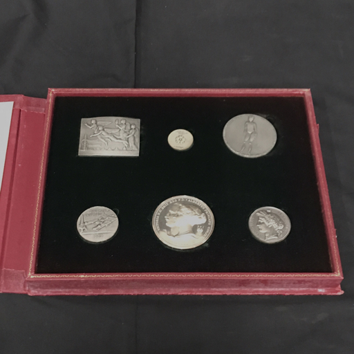 歴代万国博覧会公式記念メダルシリーズ ロンドン/ パリ/ ブリュッセル/日本 総重量約703g 保存ケース付の画像1