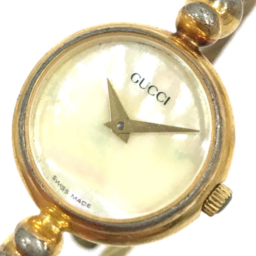 グッチ 2700.2.L シェル文字盤 クォーツ 腕時計 ブレスレットウォッチ レディース ゴールドカラー GUCCIの画像1
