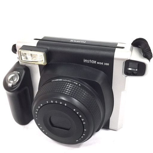 1円 FUJIFILM instax WIDE 300 LENS f=95mm インスタントカメラ フィルムカメラ C121053の画像1