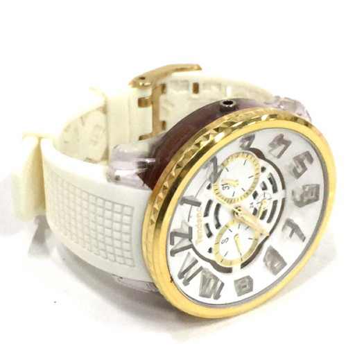 テンデンス FLASH クロノグラフ クォーツ 腕時計 メンズ ホワイト ジャンク品 付属品あり Tendenceの画像6