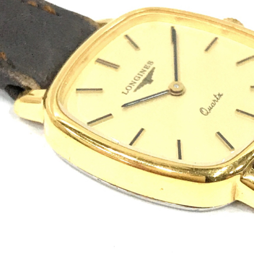 ロンジン クォーツ 腕時計 ゴールドカラー文字盤 レディース 純正ベルト 未稼働品 保存箱付き LONGINESの画像4