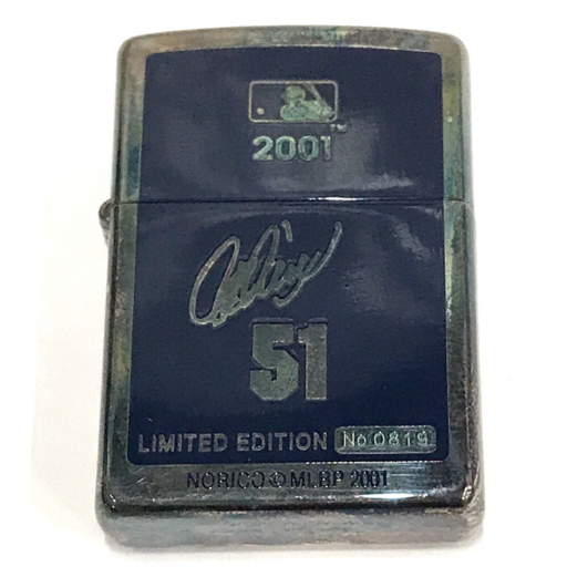 ジッポ オイルライター イチロー 2001年 限定 マリナーズ 51 サイン入 モデル 喫煙具 ZIPPO 保存箱付 QR051-26の画像2