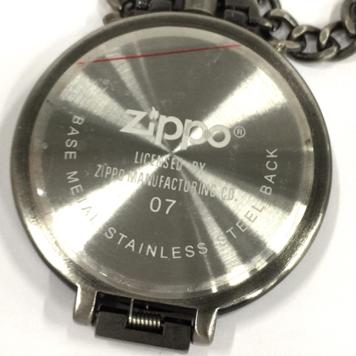 ジッポー クロノグラフ クォーツ 腕時計 シルバーカラー文字盤 未稼働品 付属品あり ブランド小物 ZIPPOの画像4