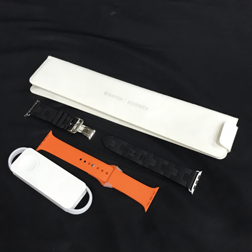 1円 Apple Watch Hermes Series9 45mm GPS+Cellularモデル MRQP3J/A アップルウォッチ スマートウォッチの画像8