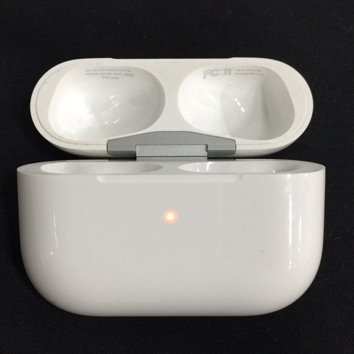 Apple AirPods Pro A2190 アップル エアポッズ ケース 本体 通電確認済の画像1