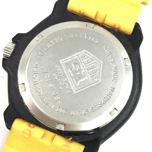 タグホイヤー プロフェッショナル 200m デイト クォーツ 腕時計 ボーイズサイズ 未稼働品 380.513/1 TAG Heuer_画像4