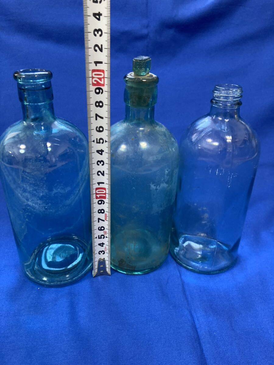 ガラス瓶 まとめて3点 ガラス 空瓶 昭和レトロ アンティーク コレクション 古い オブジェ_画像7