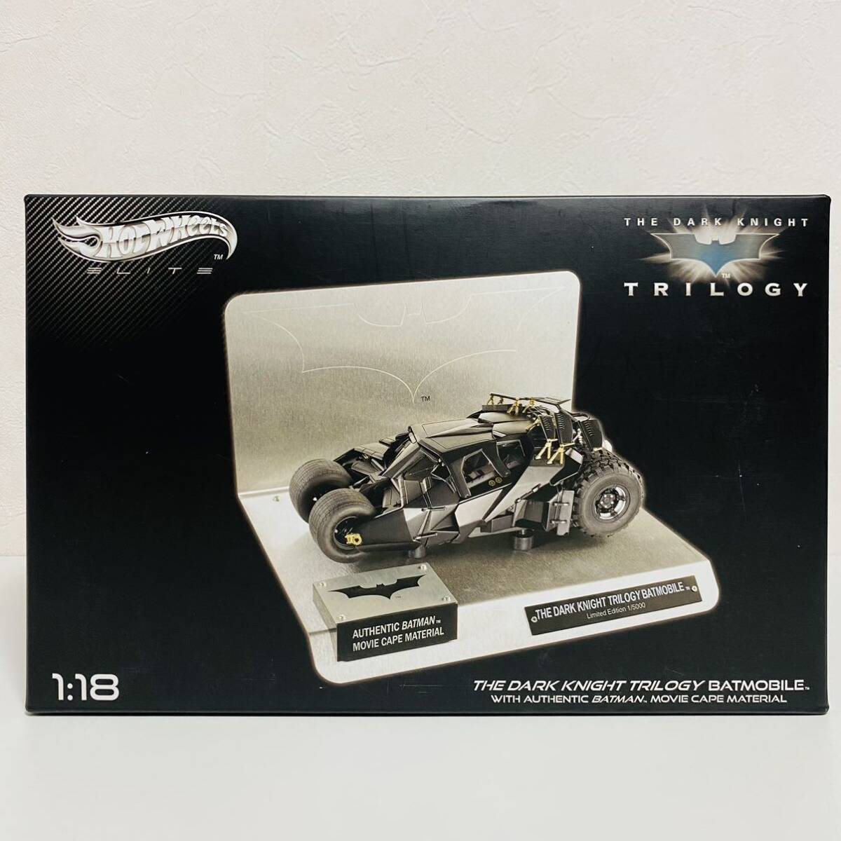 □Hot Wheels 1/18 BAT MOBILE Battle Damaged Limited Edition □Hot Wheels 1/18 BAT MOBILE Battle Damaged Limited Edition