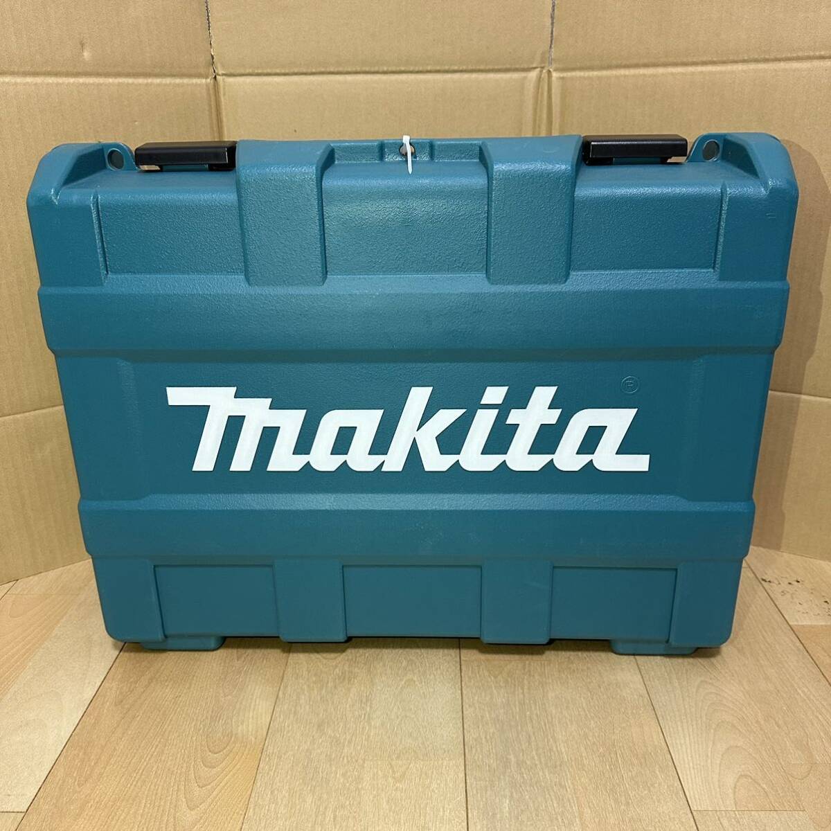 マキタ makita 充電式 インパクトレンチ　TW001GRDX セット品　新品未開封品_画像1