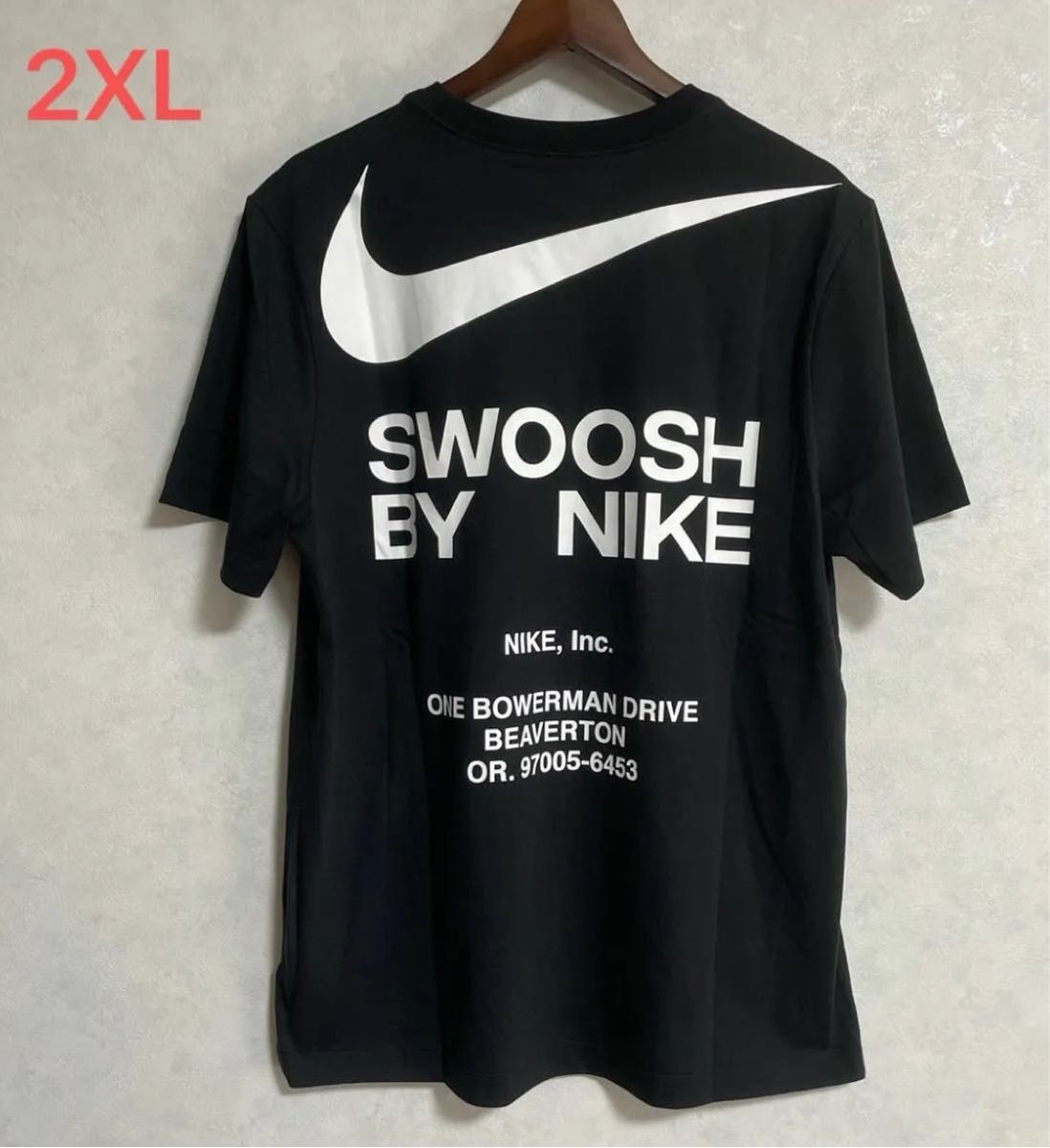 ☆新品タグ付☆ Tシャツ SWOOSH BY NIKE ブラック 2XL ホワイト