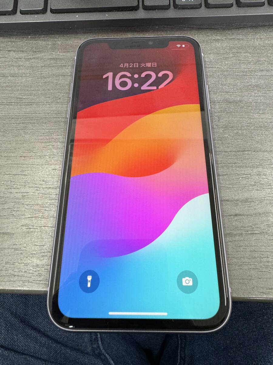 　★★★　美品　iPhone11　64G　パープル　　シムフリー　★★★_画像1