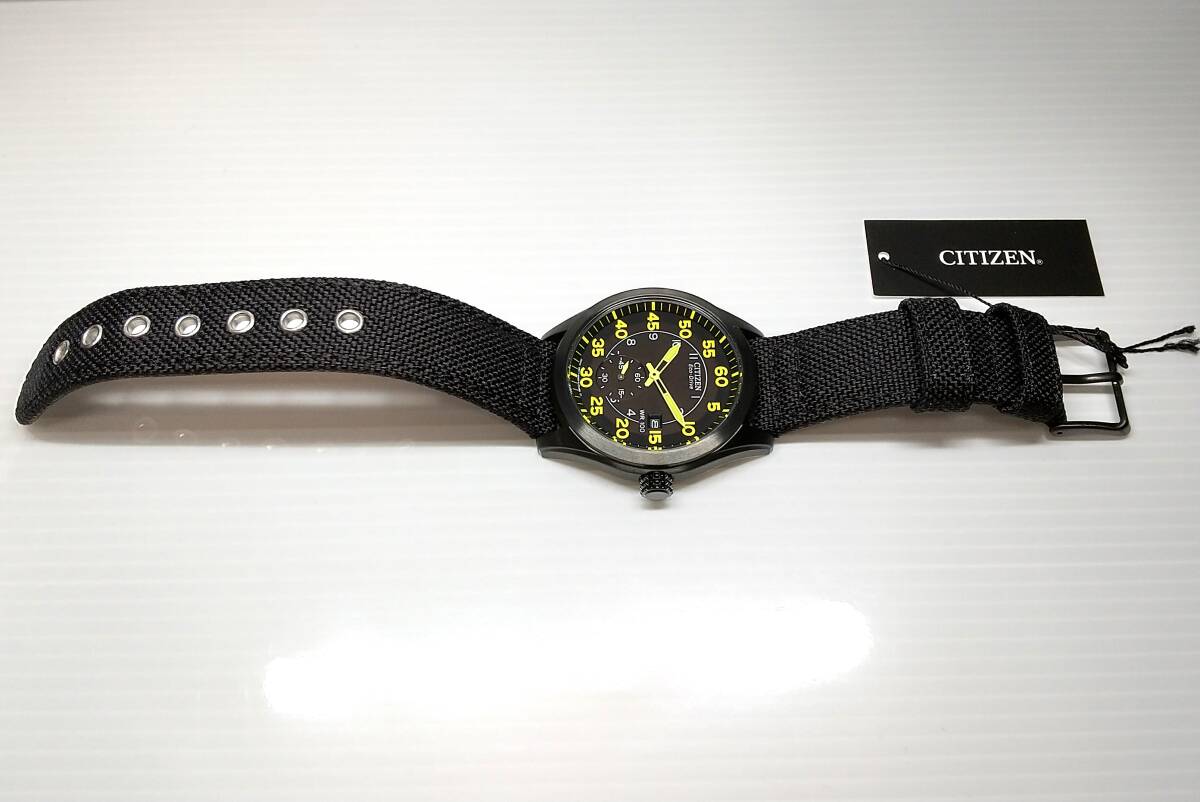 【新品】CITIZEN(シチズン) BV1085-14E エコドライブ ナイロンベルト ミリタリー ブラックダイアル 黄文字 メンズウォッチ 腕時計 黒文字盤_画像2