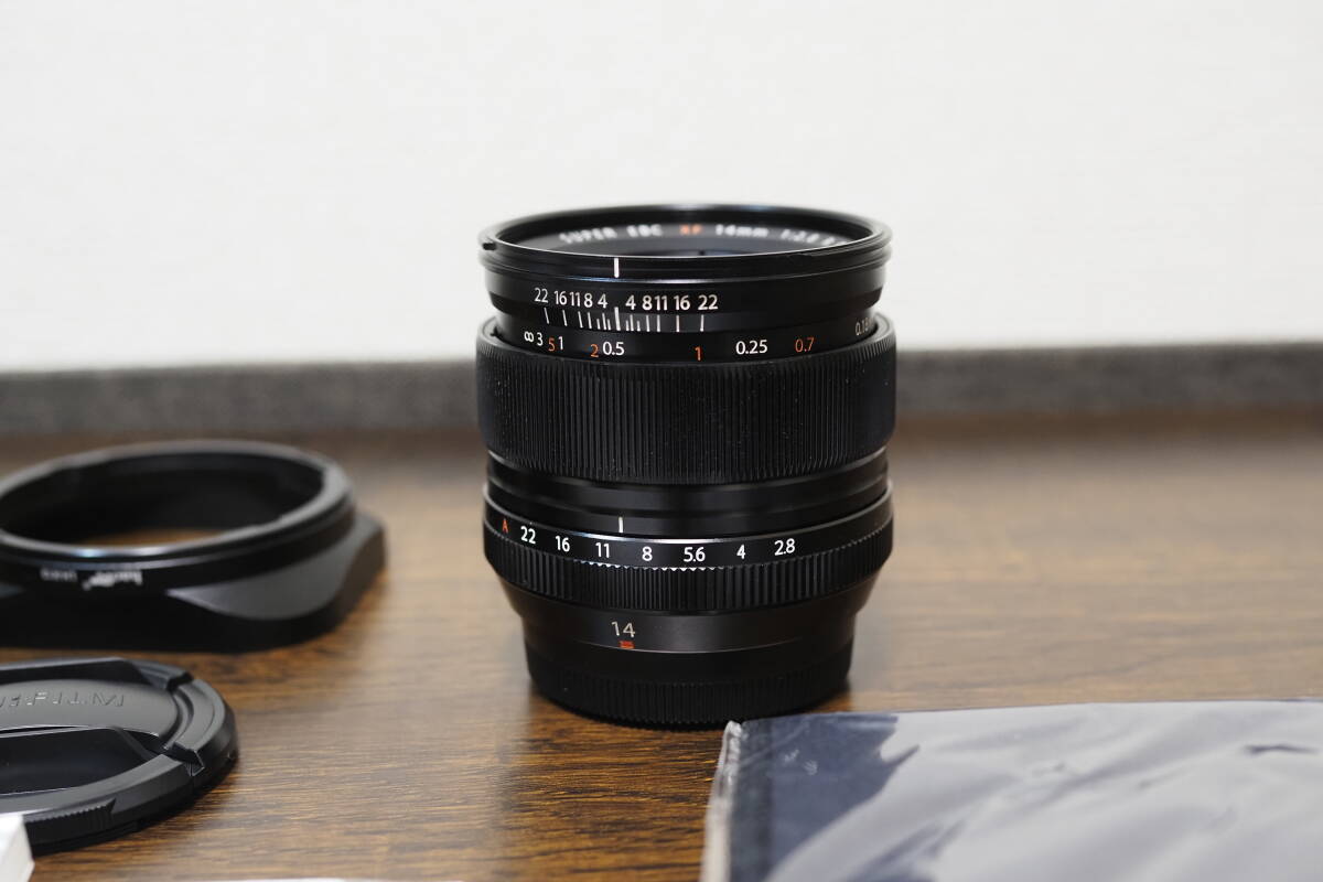 Fujifilm （フジフィルム）フジノン XF14mmF2.8 R（美品、オマケ付き）の画像3