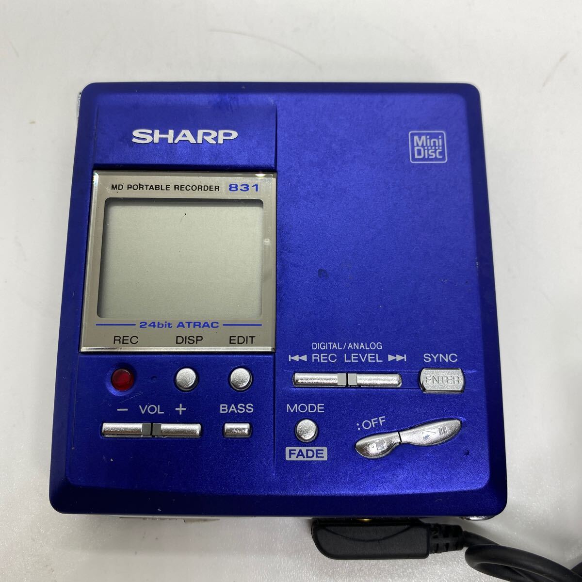 a*★中古品 SHARP MDポータブルレコーダー MD-MT831-A ポータブルMDプレーヤー ★の画像2