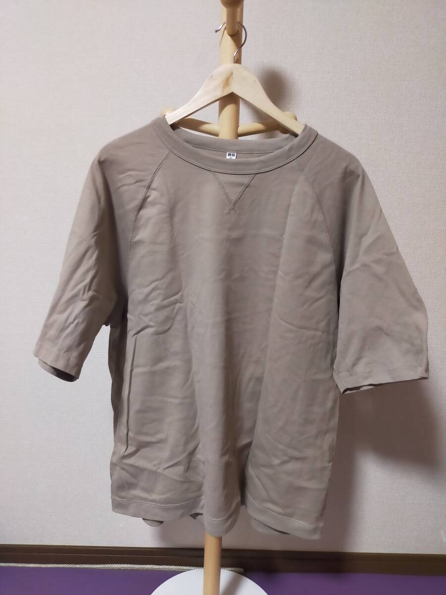 ユニクロ ラグランスリーブクルーネックTシャツ（5分袖） XXL サイズ 32 ベージュの画像1