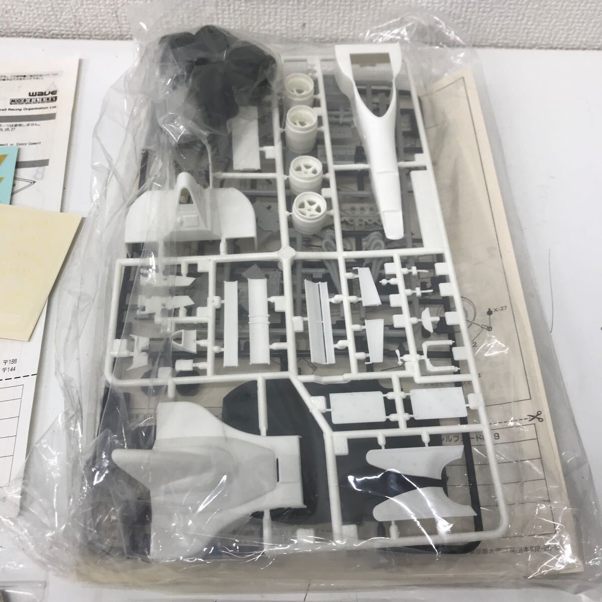 refle○ 未組立 wave ウェーブ 1/24スケール ティレルフォード refle○ 未組立 wave ウェーブ 1/24スケール ティレルフォード