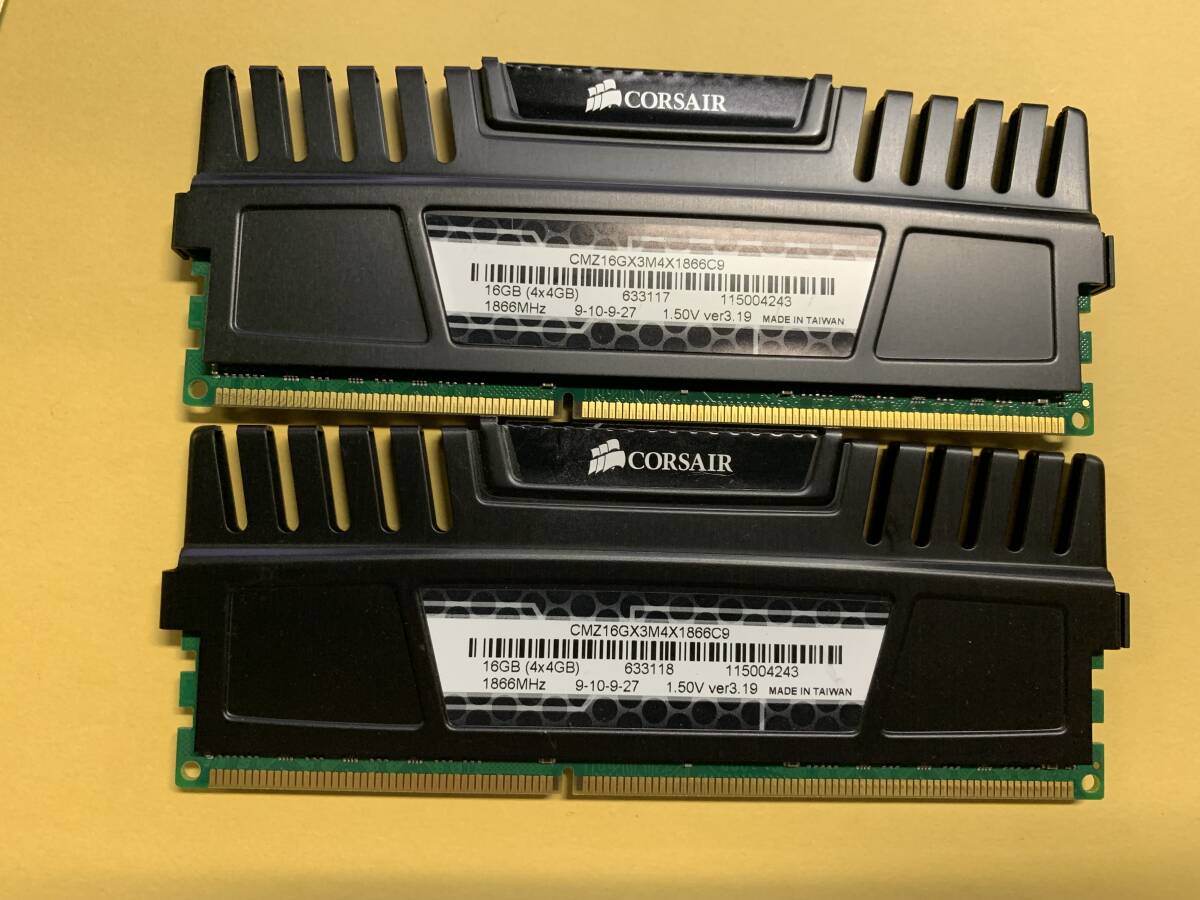 C12★中古品 BIOS確認 デスクトップPC用 メモリーCORSAIR DDR3 1866MHz 4GBx2枚★の画像1