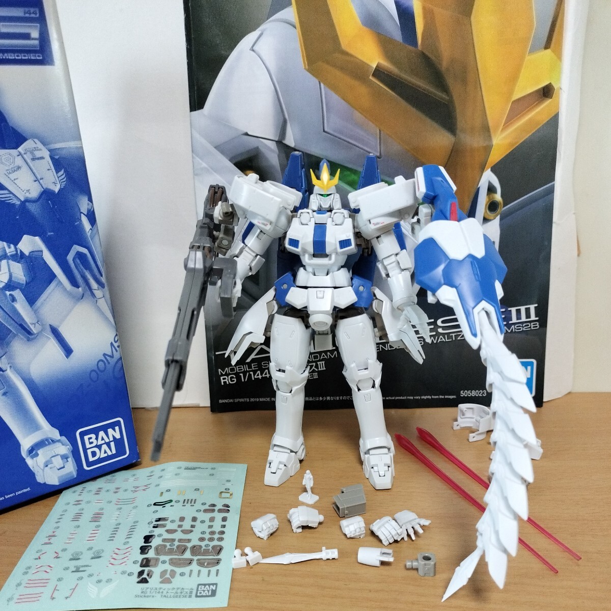 新しい到着 Yahoo!オークション - EW トールギスⅲ 1/144 RG 限定 プレバン 完成品