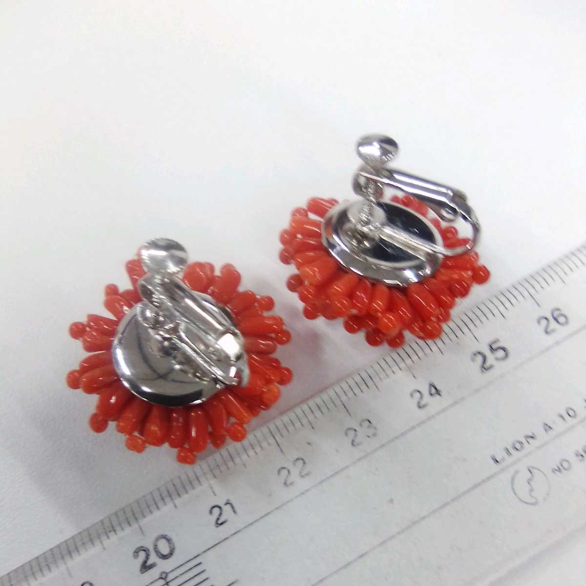 * is 3364H* coral .. red series 5 ream necklace 45 centimeter catch SILVER stamp equipped * earrings together * postage included *
